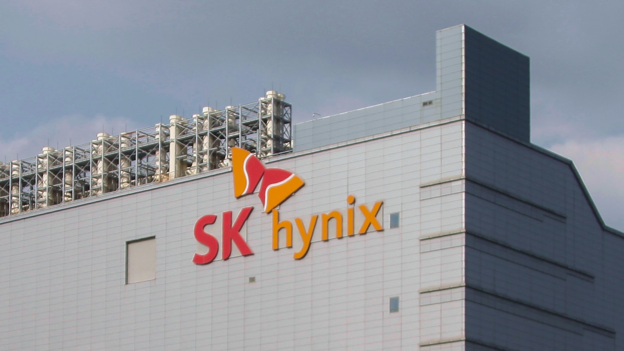 Forget SpaceX—SK Hynix’s Record US IPO Tests the AI Trade’s Hottest Corner
