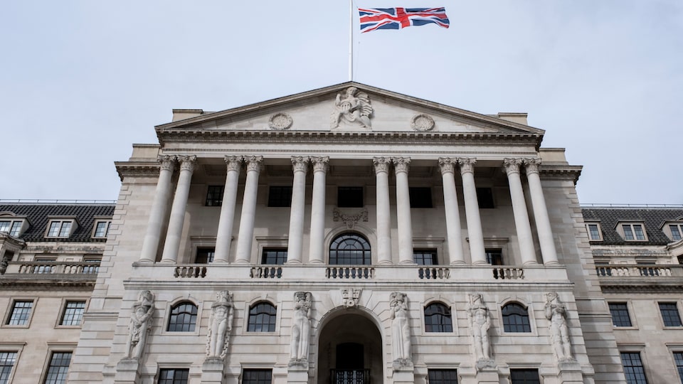 Where Next for UK Interest Rates and Inflation Amid Iran War ...